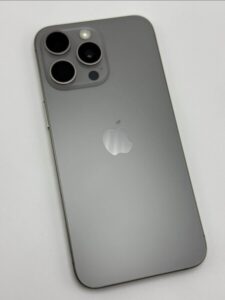 1000099647